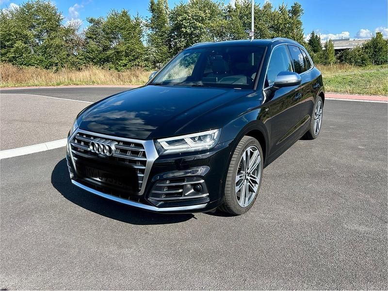 Schwarz Gebraucht 2017 Audi SQ5 SUV | 32.499 € (Etwas zu teuer) - Bild 1/4