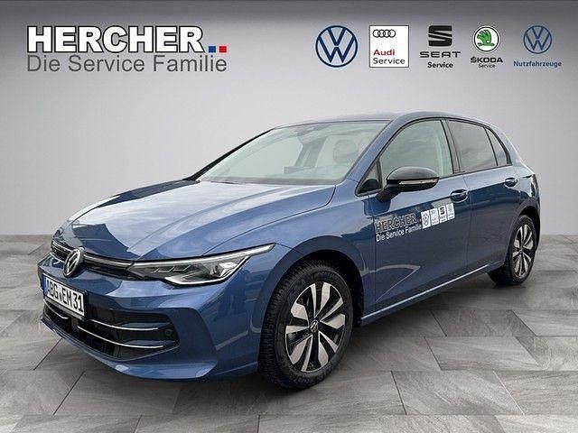 Blau Neu 2025 VW Golf VIII Life Limousine | 31.900 € (Teuer) - Bild 1/4