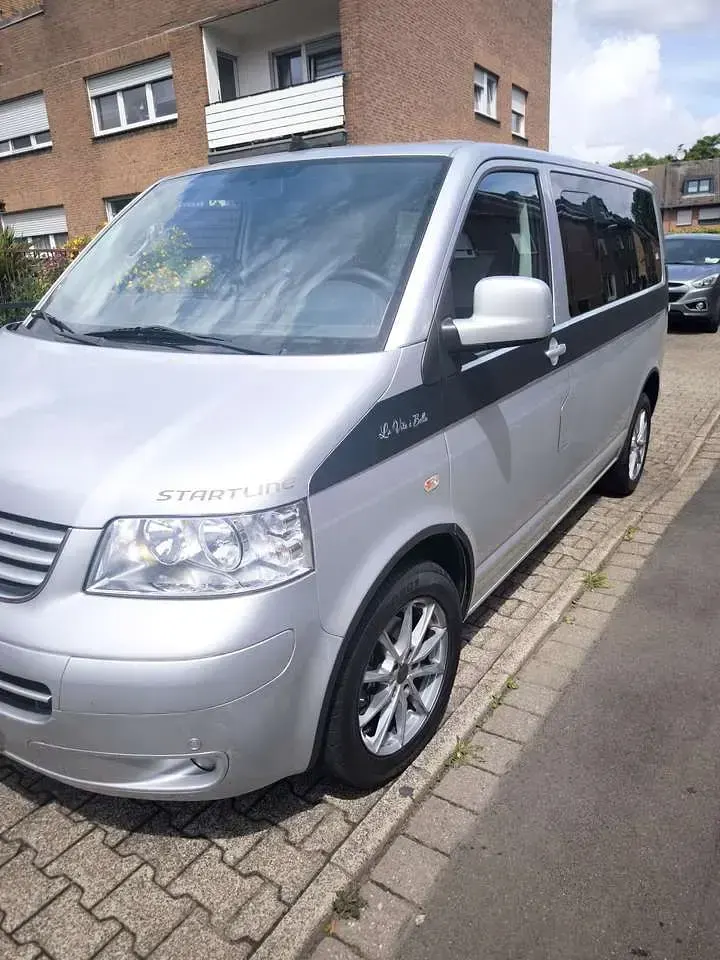 Gebraucht VW Multivan Startline 131 PS (96 kW) 2009 Silber Van / Kleinbus