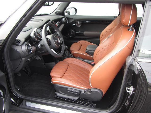 Gebraucht Mini Cooper S Cabriolet 192 PS (141 kW) 2016 Schwarz metallic Cabrio