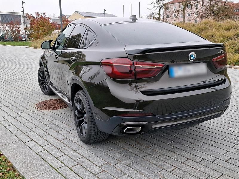 Gebraucht BMW X6 Shadowline 258 PS (189 kW) 2015 Braun SUV