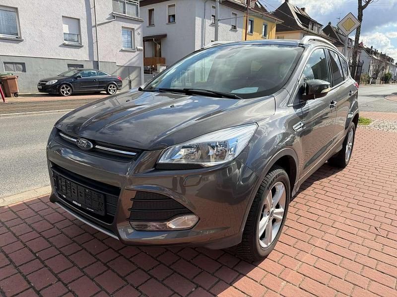 Gebraucht Ford Kuga SYNC Edition 150 PS (110 kW) 2016 Magneticgrau (metallic) SUV