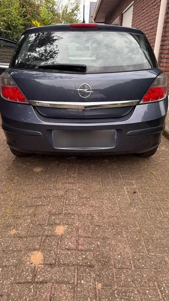 Gebraucht Opel Astra 90 PS (66 kW) 2008 Blau Kleinwagen
