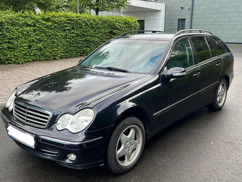 Blau Gebraucht 2005 Mercedes C180 Avantgarde Kombi | 1.650 € (Guter Preis) - Bild 1/4