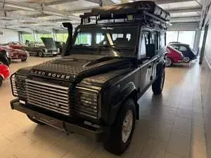 Gebraucht Land Rover Defender SE 122 PS (89 kW) 2009 Andere SUV