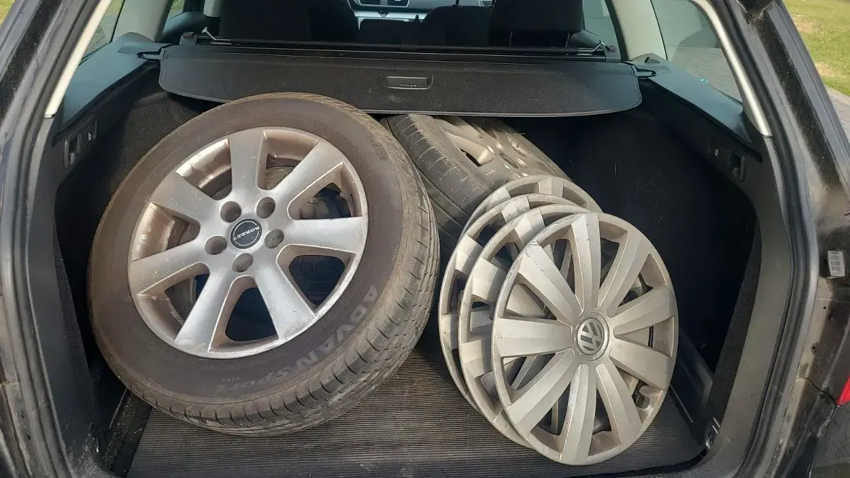 Gebraucht VW Passat Comfortline 105 PS (77 kW) 2011 Schwarz Kombi