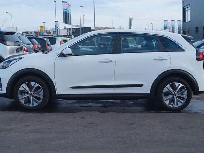 Gebraucht Kia e-Niro Edition 7 150 kW (204 PS) 2021 Weiß SUV