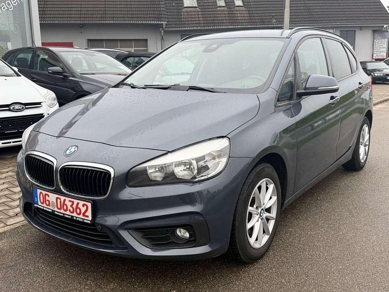 Gebraucht BMW 216 116 PS (85 kW) 2015 Atlantikgrau Van / Kleinbus