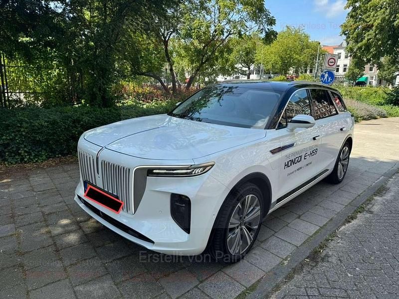 Gebraucht Hongqi E-HS9 405 kW (551 PS) 2023 Weiß SUV