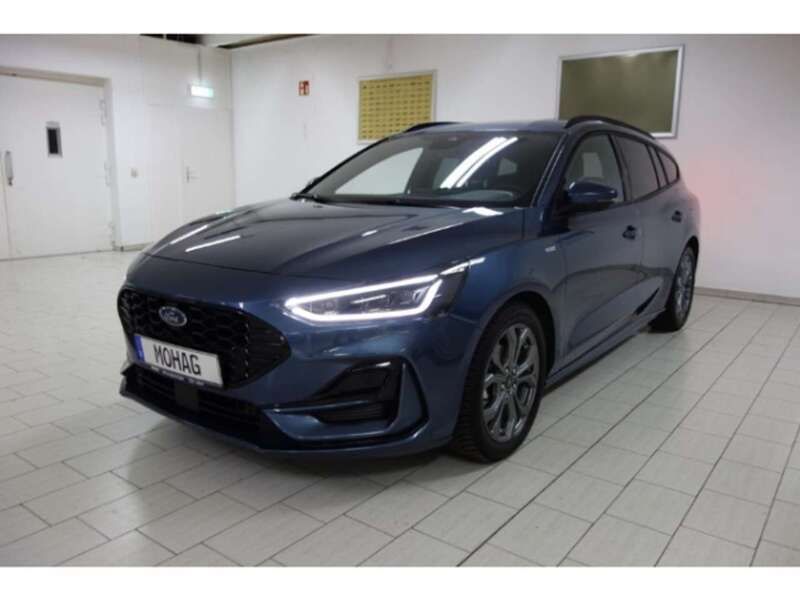 Blau Gebraucht 2023 Ford Focus ST-Line Kombi | 23.490 € (Superpreis) - Bild 1/4