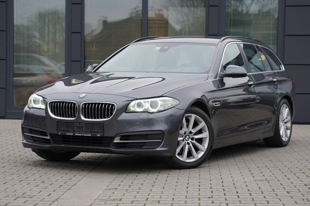 Grau Gebraucht 2016 BMW 520 Performance Kombi | 13.990 € (Fairer Preis) - Bild 1/4