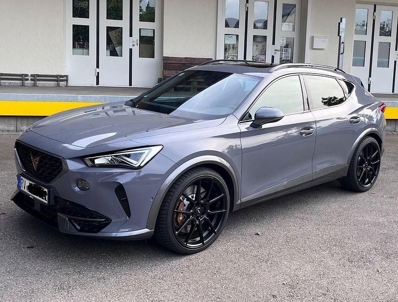 Grau Gebraucht 2021 Cupra Formentor VZ SUV | 31.500 € (Etwas zu teuer) - Bild 1/4