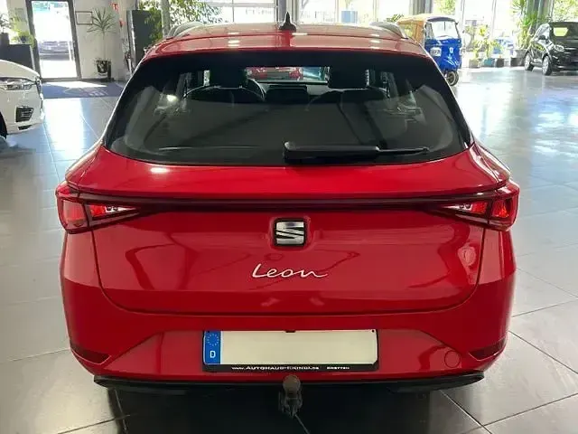 Gebraucht Seat Leon 150 PS (110 kW) 2022 Rojo emocion Kombi