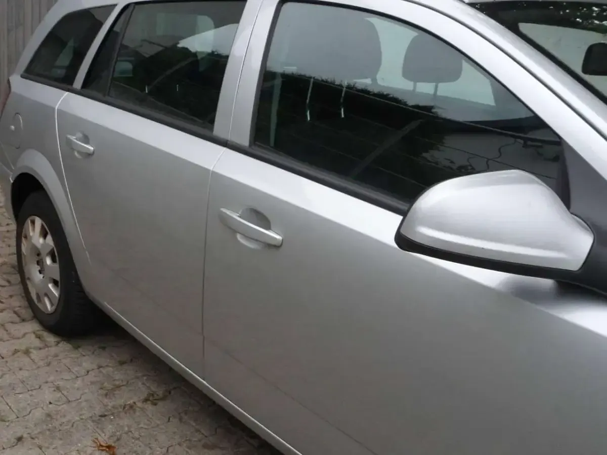 Gebraucht Opel Astra Selection 110 PS (80 kW) 2009 Silber Kombi