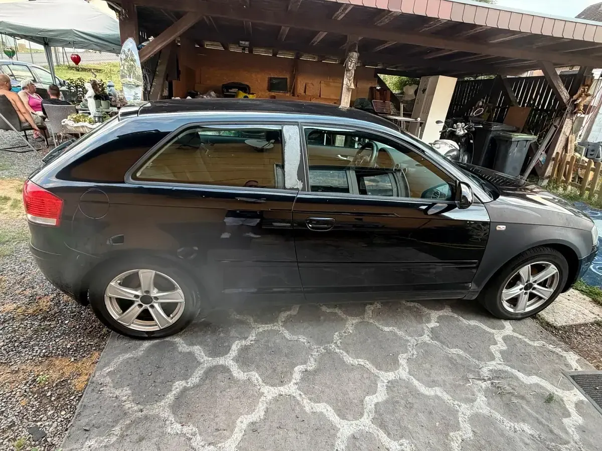 Gebraucht Audi A3 116 PS (85 kW) 2006 Schwarz Kleinwagen