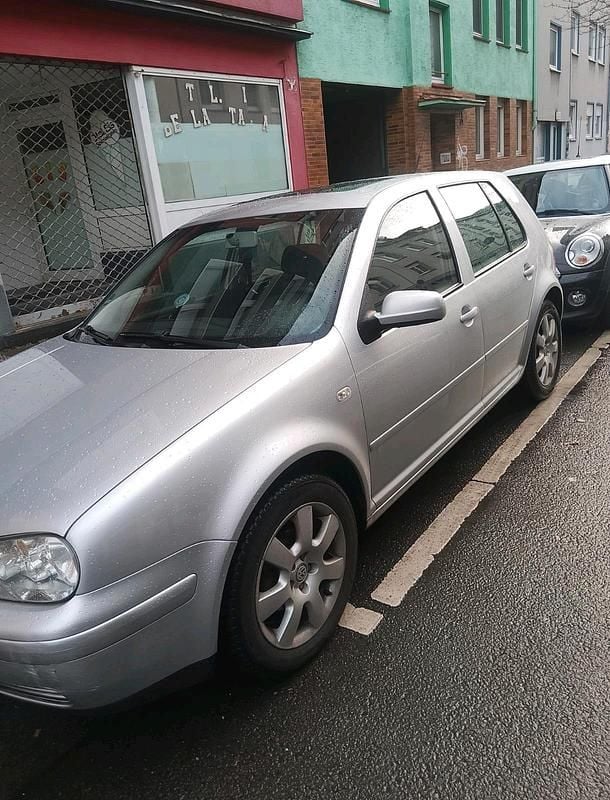 Gebraucht VW Golf IV 101 PS (74 kW) 2003 Silber Limousine