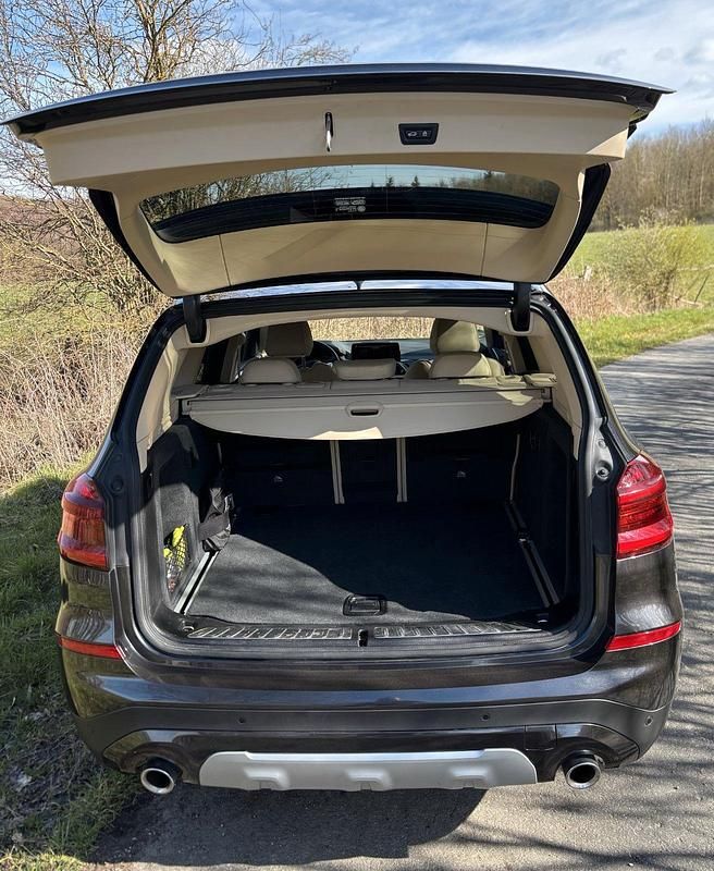 Gebraucht BMW X3 xLine 190 PS (139 kW) 2020 Grau SUV