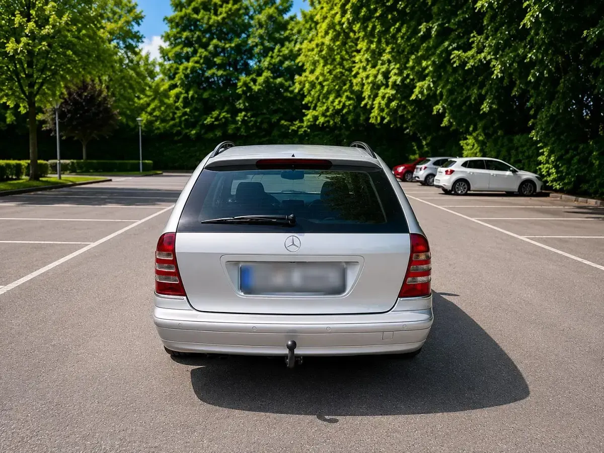 Gebraucht Mercedes C200 163 PS (119 kW) 2004 Silber Kombi