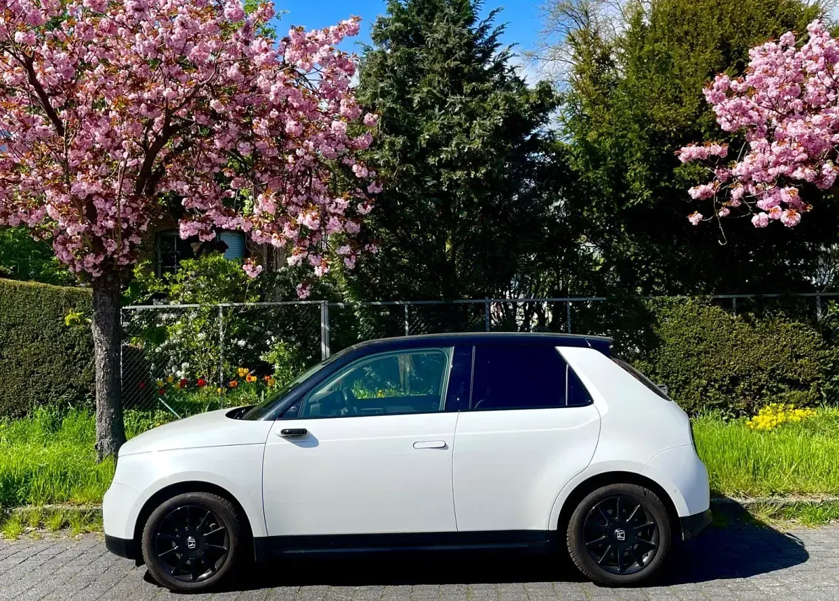 Second-hand Honda e Advance 113 kW (154 CP) 2021 Alb Hatchback