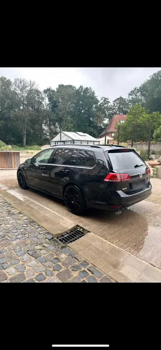 Second-hand VW Golf VII GTD 184 CP (135 kW) 2017 Negru Break