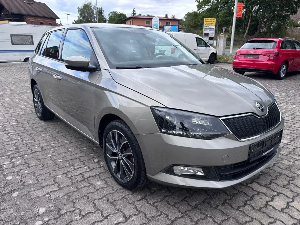 Gebraucht Skoda Fabia 110 PS (80 kW) 2015 Beige Kombi
