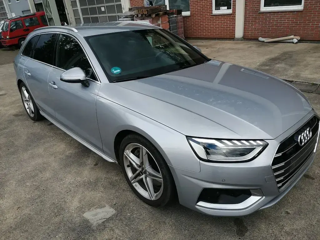 Gebraucht Audi A4 Advanced 231 PS (169 kW) 2020 Limousine
