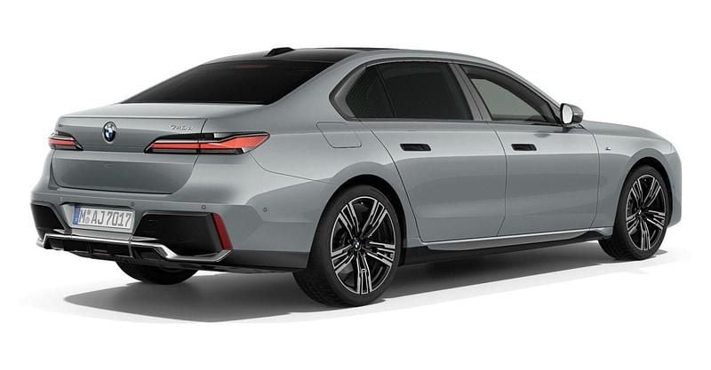 Gebraucht BMW 740 Comfort Edition 299 PS (219 kW) 2025 Grau Limousine