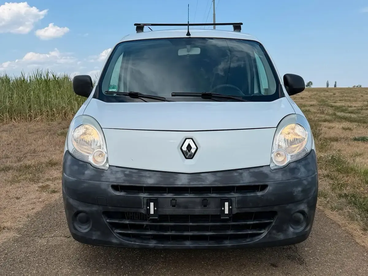 Gebraucht Renault Kangoo 90 PS (66 kW) 2013 Weiß Van / Kleinbus