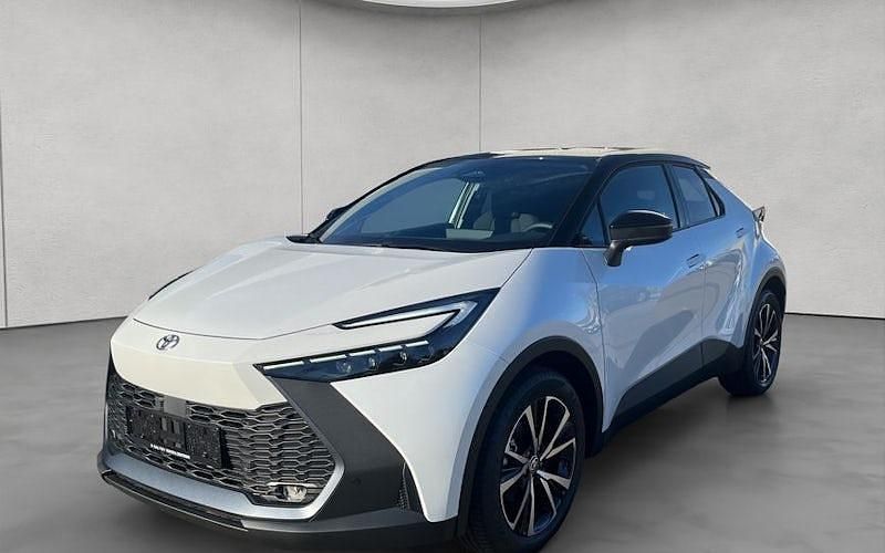 Weiß Neu 2025 Toyota Corolla Limousine | 34.090 € - Bild 1/4