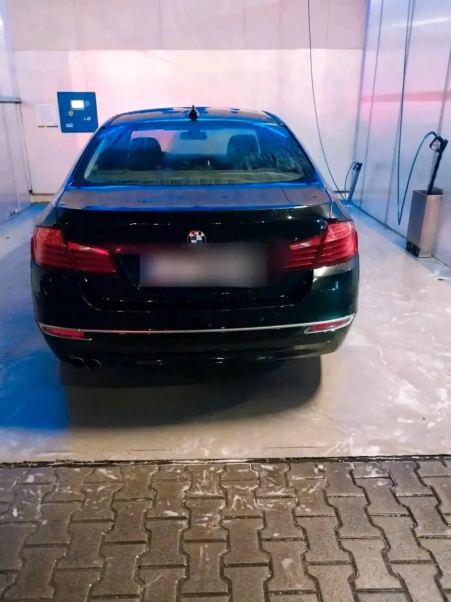 Gebraucht BMW 520 184 PS (135 kW) 2013 Schwarz Limousine