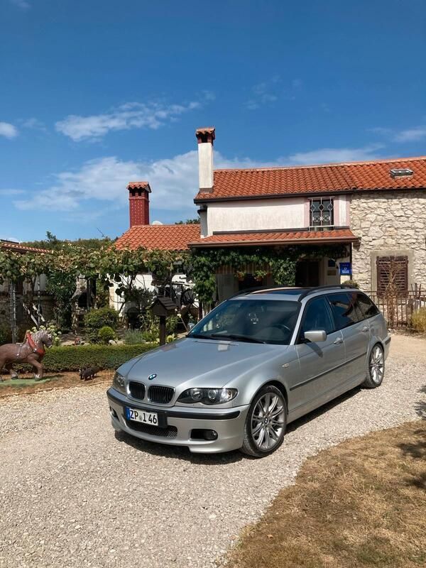 Silber Gebraucht 2004 BMW 320 M Sport Kombi | 6.200 € - Bild 1/4
