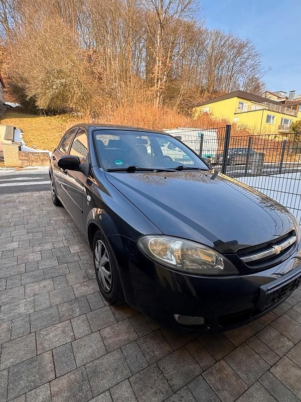 Gebraucht Chevrolet Lacetti 109 PS (80 kW) 2010 Schwarz Limousine