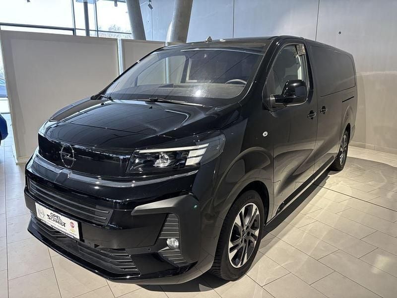 Schwarz Gebraucht 2024 Opel Zafira Life Edition Van / Kleinbus | 31.500 € (Superpreis) - Bild 1/4