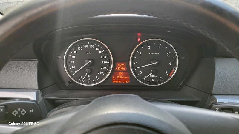 Gebraucht BMW 523 192 PS (141 kW) 2008 Silber Limousine