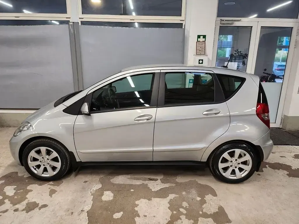 Gebraucht Mercedes A150 95 PS (69 kW) 2008 Silber Van / Kleinbus