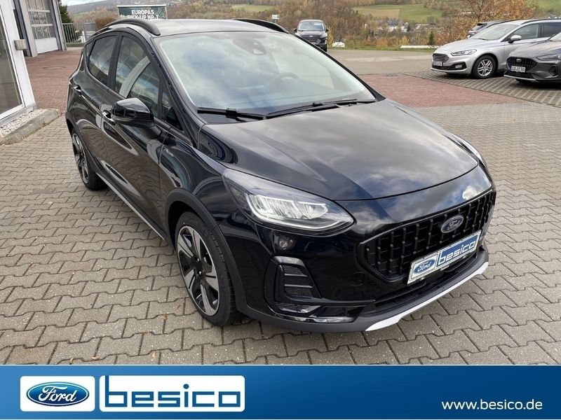Obsidianschwarz metallic Gebraucht 2023 Ford Fiesta Active Kleinwagen | 24.560 € (Teuer) - Bild 1/4