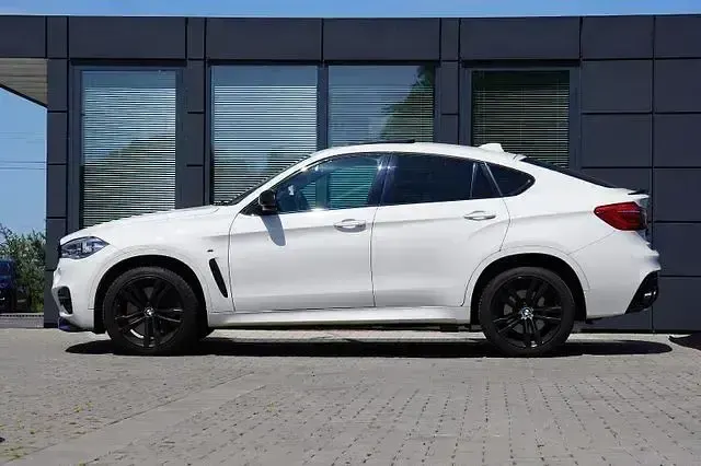 Gebraucht BMW X6 M50 Performance 381 PS (280 kW) 2016 Weiß SUV