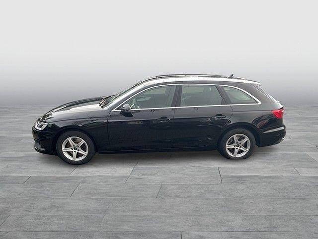 Gebraucht Audi A4 Basis 163 PS (119 kW) 2023 Schwarz Kombi