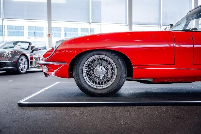 Gebraucht Jaguar E-Type 205 PS (150 kW) 1970 Rot Coupé