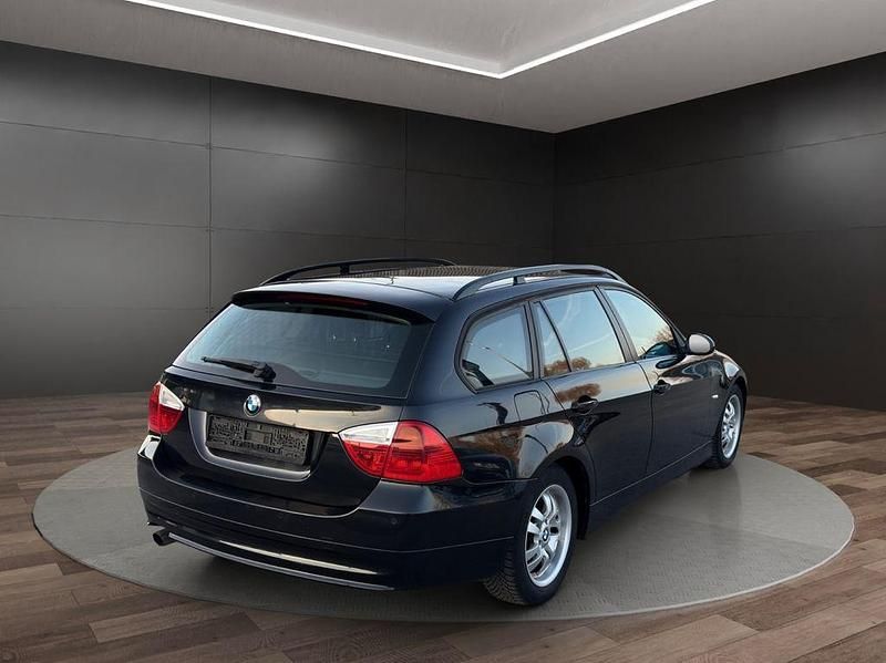 Gebraucht BMW 320 Advantage 150 PS (110 kW) 2006 Schwarz Kombi