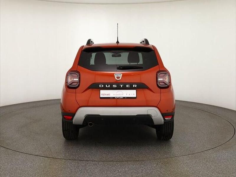 Gebraucht Dacia Duster Prestige 150 PS (110 kW) 2022 Orange SUV