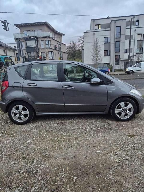 Gebraucht Mercedes A180 Avantgarde 109 PS (80 kW) 2008 Kleinwagen