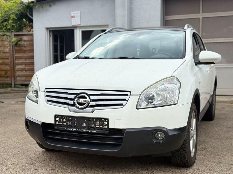 Weiß Gebraucht 2010 Nissan Qashqai +2 Acenta SUV | 4.799 € (Etwas zu teuer) - Bild 1/4