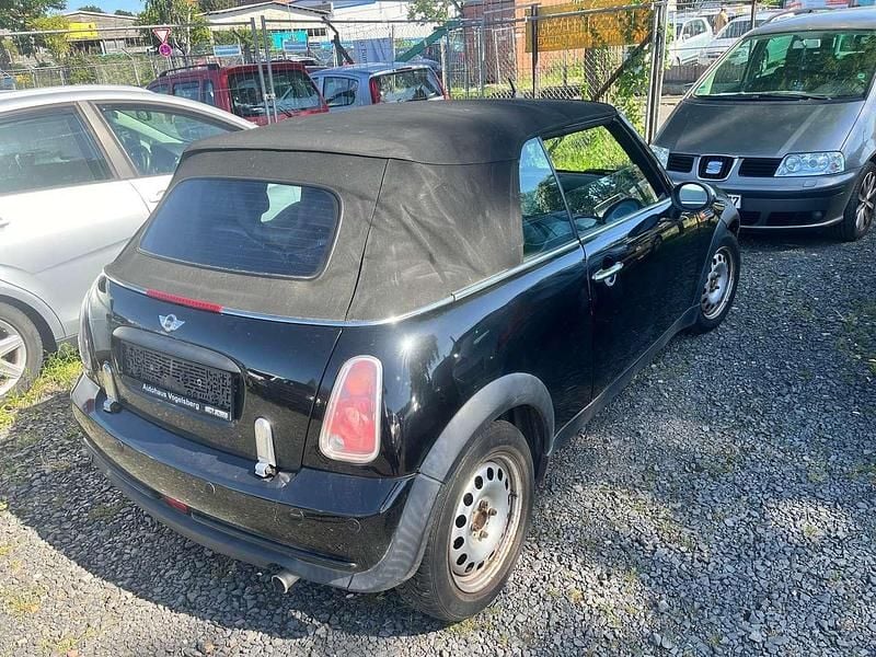 Gebraucht Mini One Cabriolet 90 PS (66 kW) 2004 Schwarz Cabrio