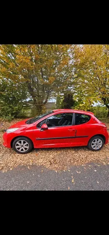 Gebraucht Peugeot 207 Urban Move 95 PS (69 kW) 2008 Rot Limousine