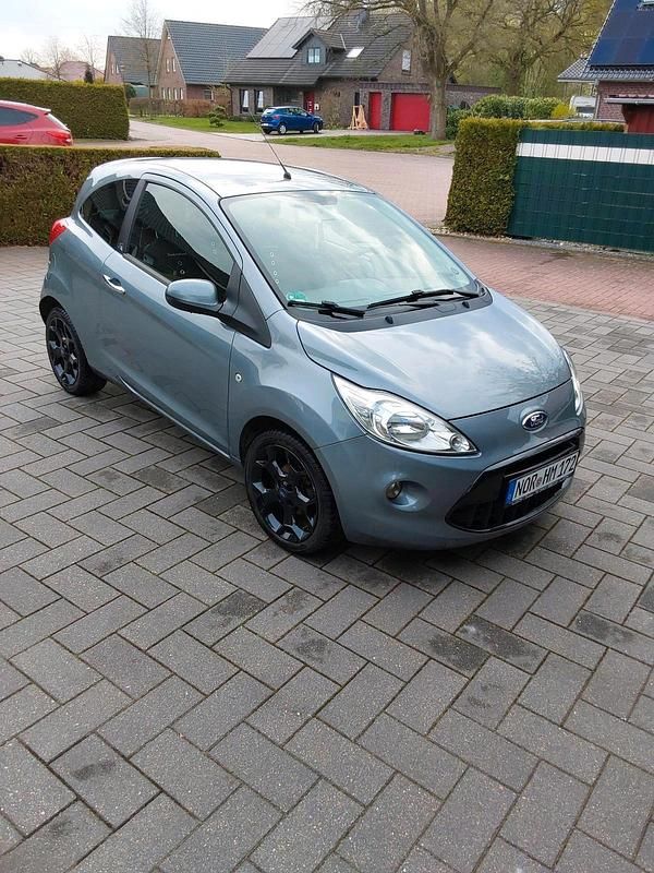 Second-hand Ford Ka 75 CP (55 kW) 2013 Gri Hatchback