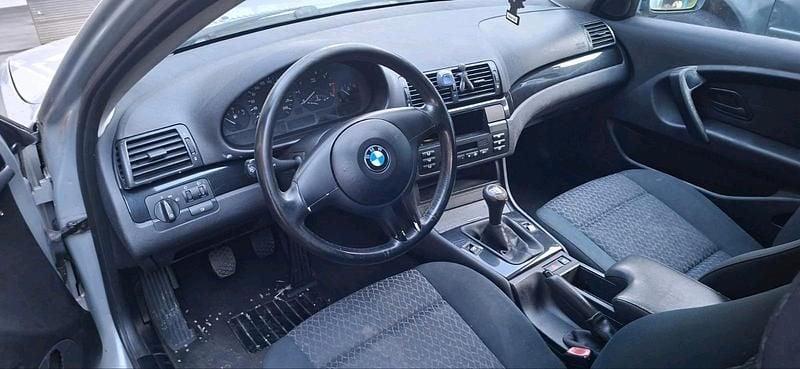 Usado BMW 316 116 HP (85 kW) 2002 Prateado Coupé