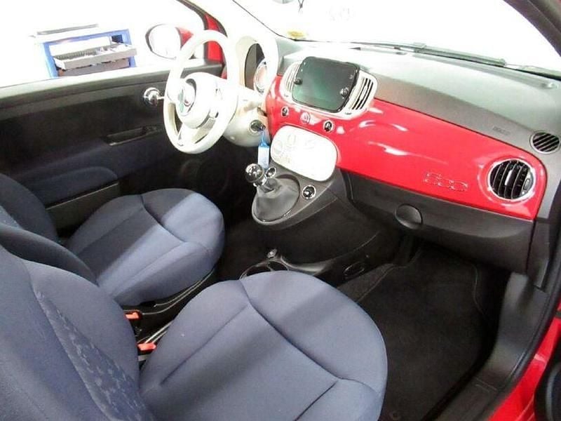 Gebraucht Fiat 500 Club 69 PS (50 kW) 2023 Rot Kleinwagen