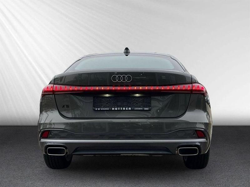 Gebraucht Audi A5 Ambiente 150 PS (110 kW) 2025 Chronosgrau metallic Limousine