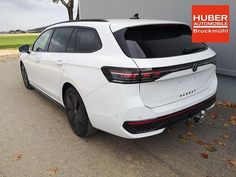 Neu VW Passat 193 PS (141 kW) 2025 Andere Kombi